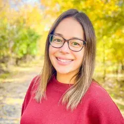 Photo of Michelle Sirna